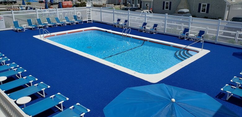 Motel Cape Cod Family Resort And Inflatable Park