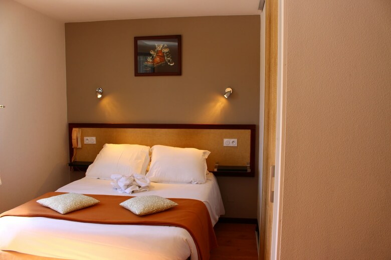 Hotel H�tel Les Gabarres