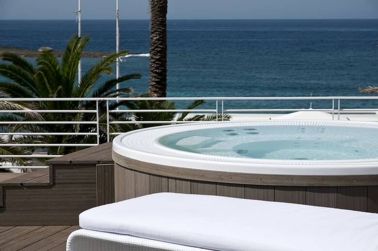 L'isola Di Pazze Hotel Resort