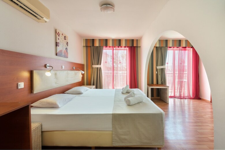 Venus Hotel