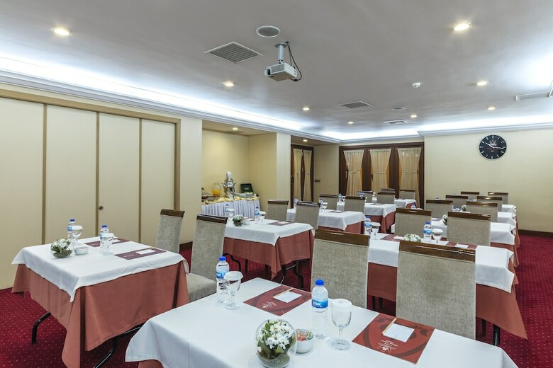 Grand Yavuz Hotel