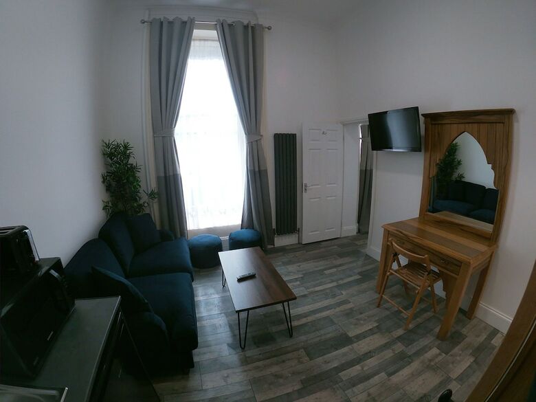 Beiroom Hyde Park Apartments
