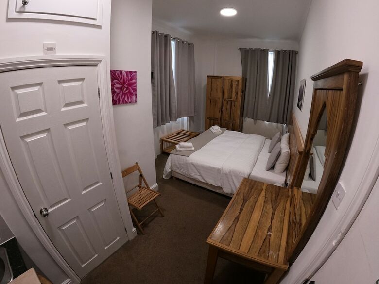 Beiroom Hyde Park Apartments