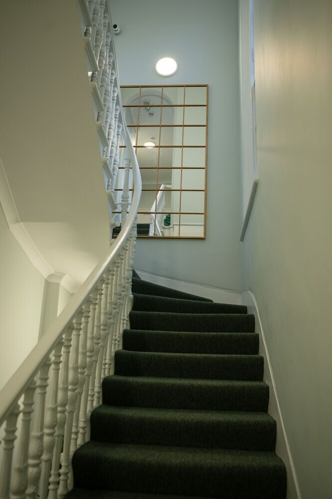 Beiroom Hyde Park Apartments