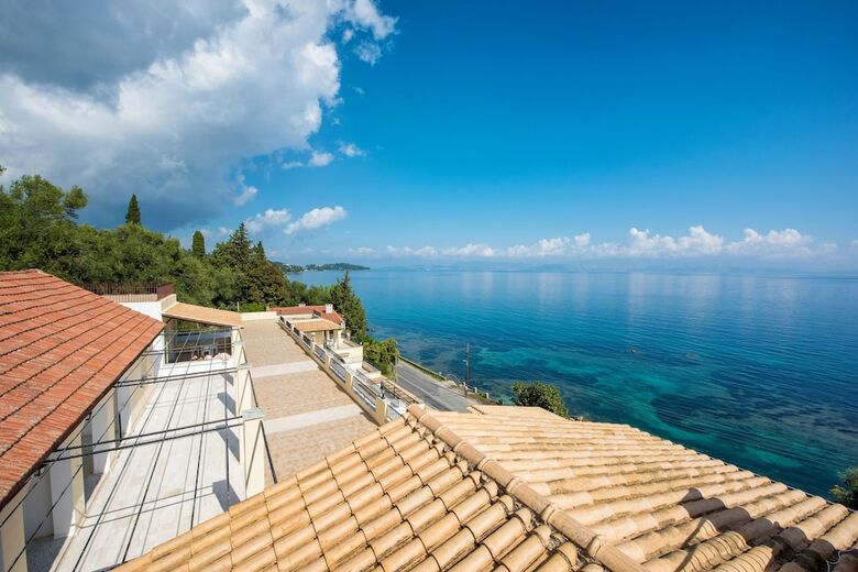 Litharia Apartments Corfu