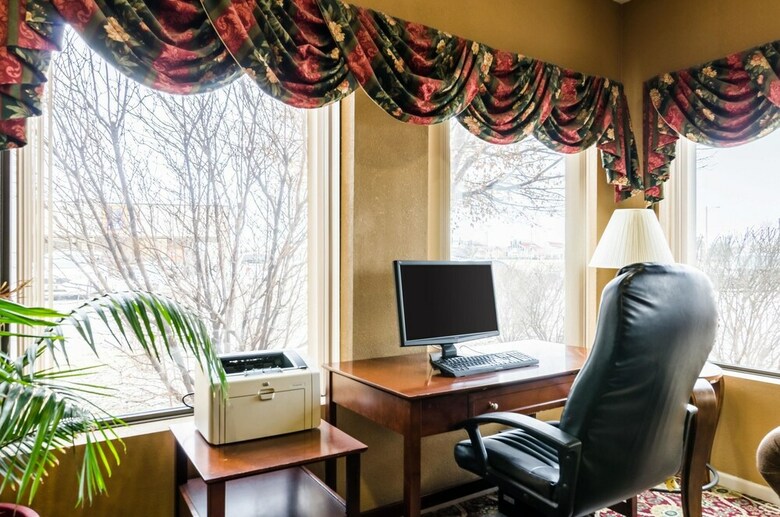 Hotel Quality Inn & Suites