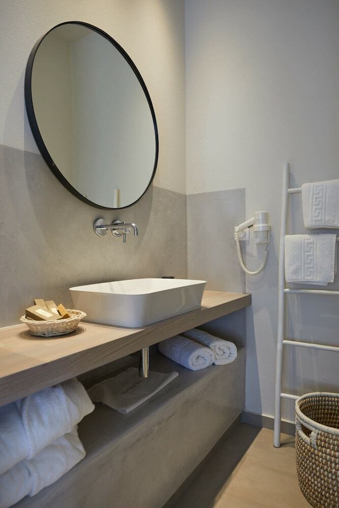 Vigla Hotel