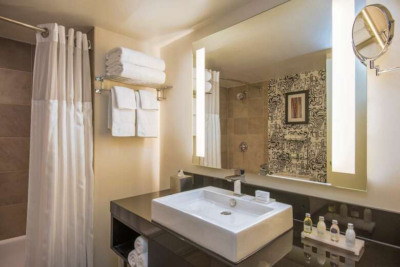 Hotel Radisson Plaza Warwick
