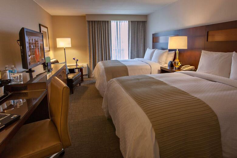 Hotel Doubletree By Hilton Pittsburgh Green Tree