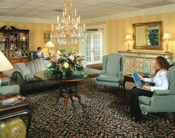 Hotel John Carver Inn
