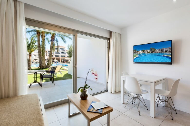 Apartamentos Playas Ca's Saboners