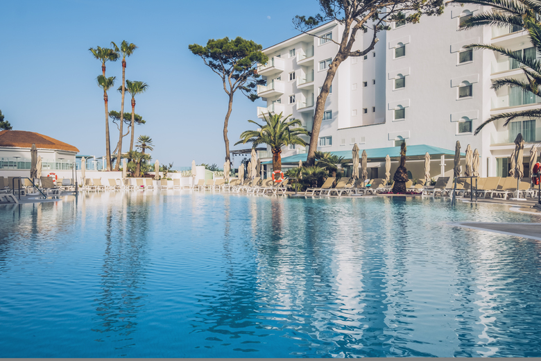 Hotel Iberostar Waves Alcudia Park