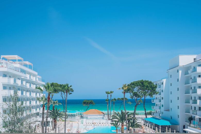 Hotel Iberostar Waves Alcudia Park
