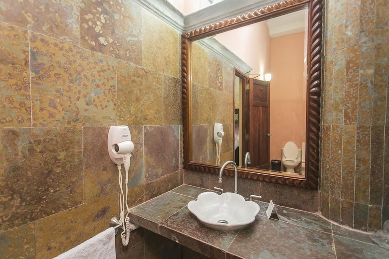Hotel Casa Del Consulado
