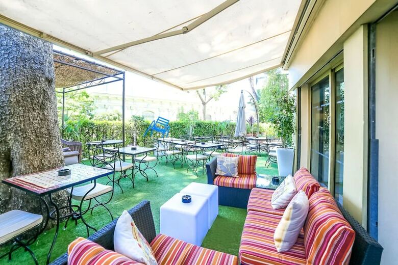 Hotel H�tel Le Petit Palais