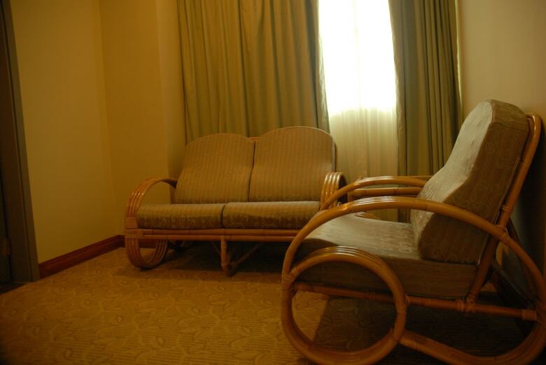 The Pavilion Hotel