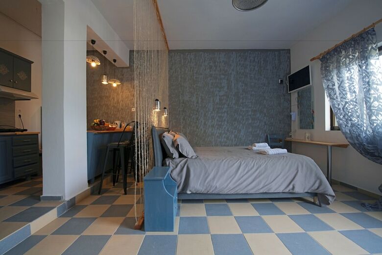 Panorama Studios & Apartments