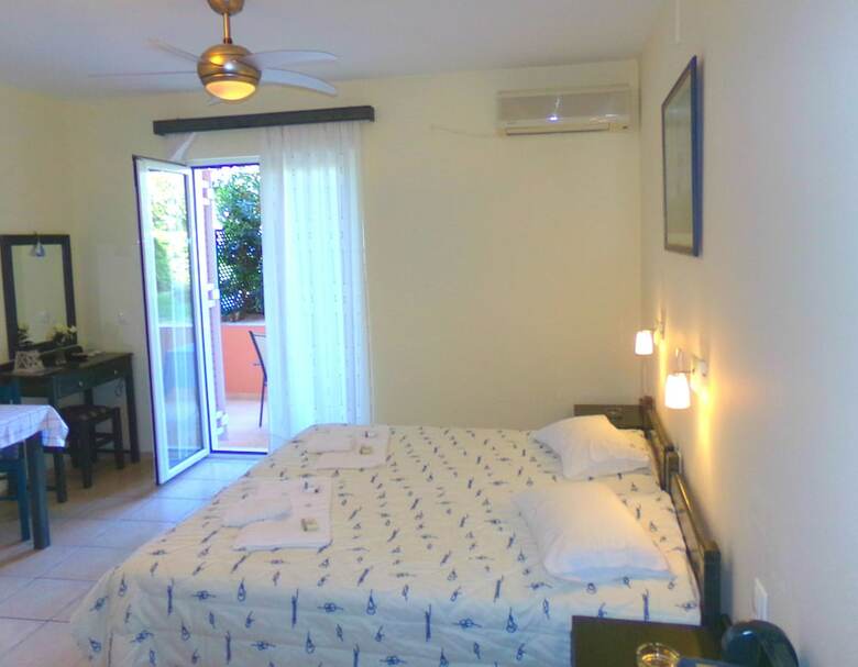 Apartamentos Katerina Seaside Studios