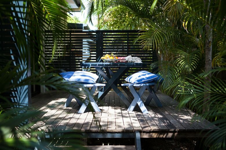 Bed & Breakfast Cavvanbah Beach House