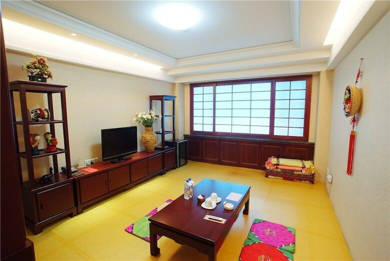 Baishan Hotel