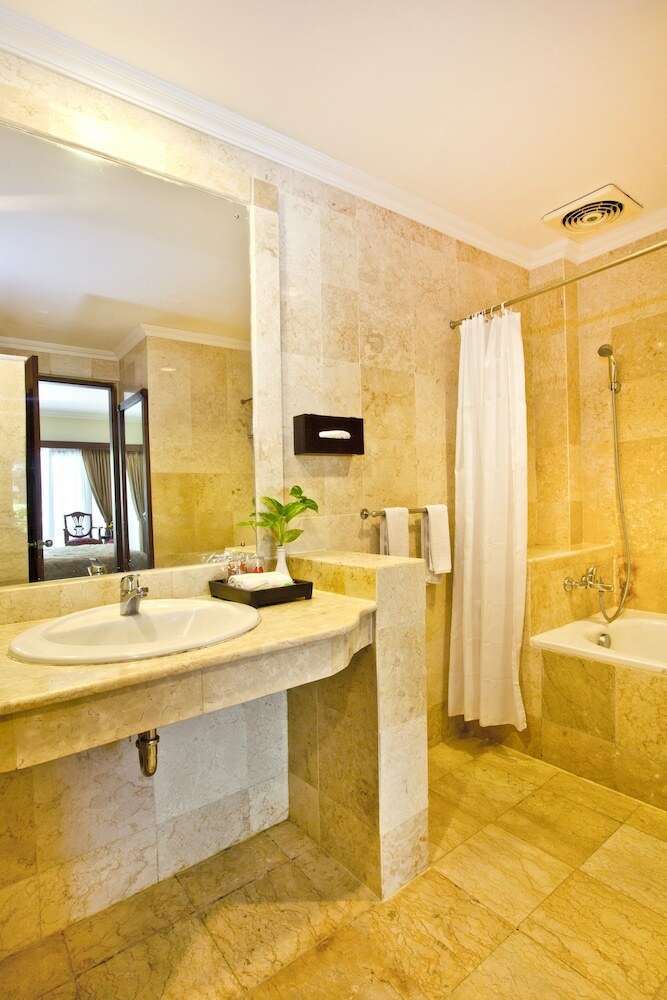 Apartamento Hotel Kumala Pantai