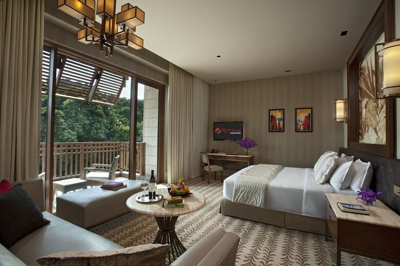Resorts World Sentosa - Equarius Hotel