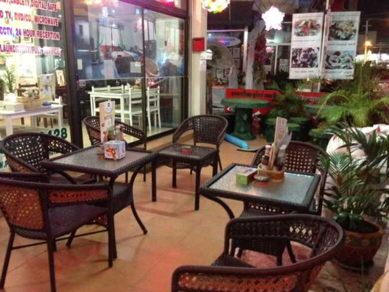 Hotel Pattaya Holiday Lodge