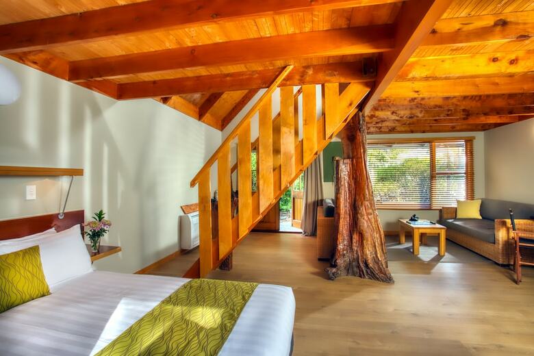 Hotel Awaroa Lodge
