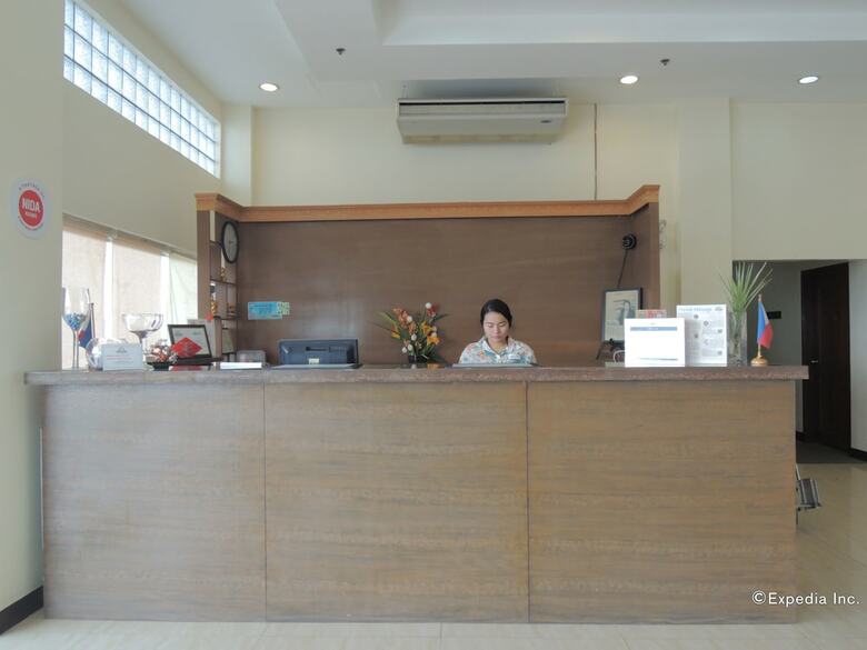 Days Hotel Cebu - Toledo
