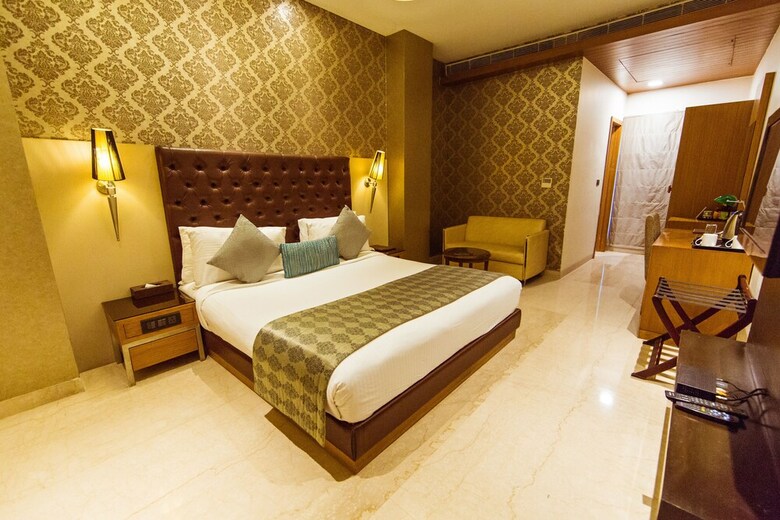 The Allure Hotel R-57