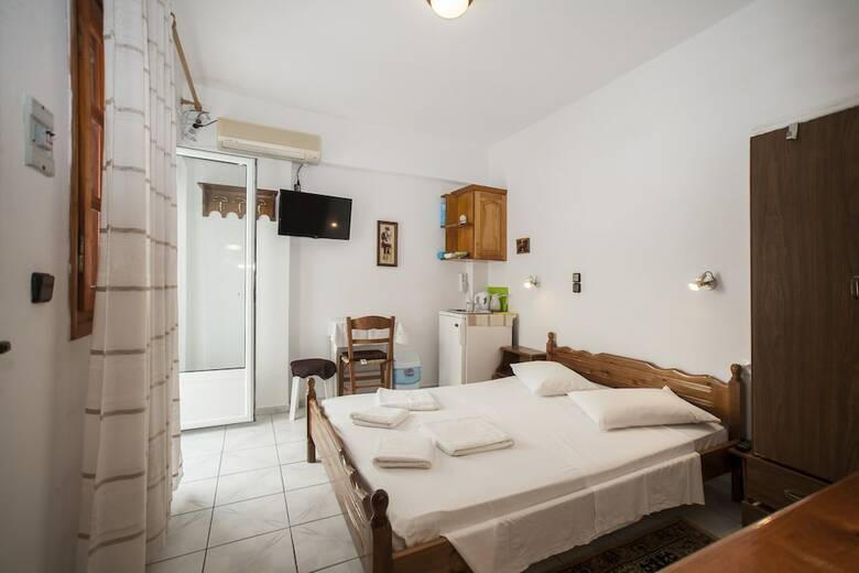 Hotel Kapetanos Rooms