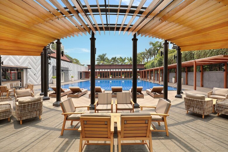 Century Park Hotel