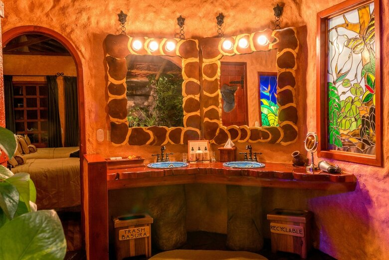 Posada Peace Lodge