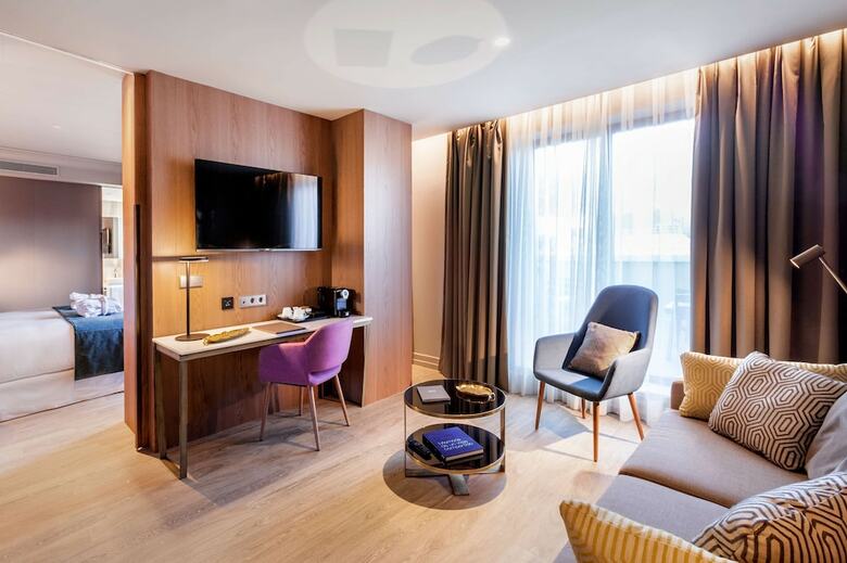 Hotel Barcel� Emperatriz