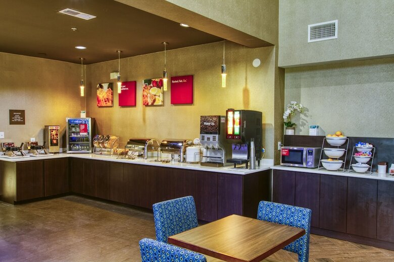 Hotel Comfort Suites Waco North