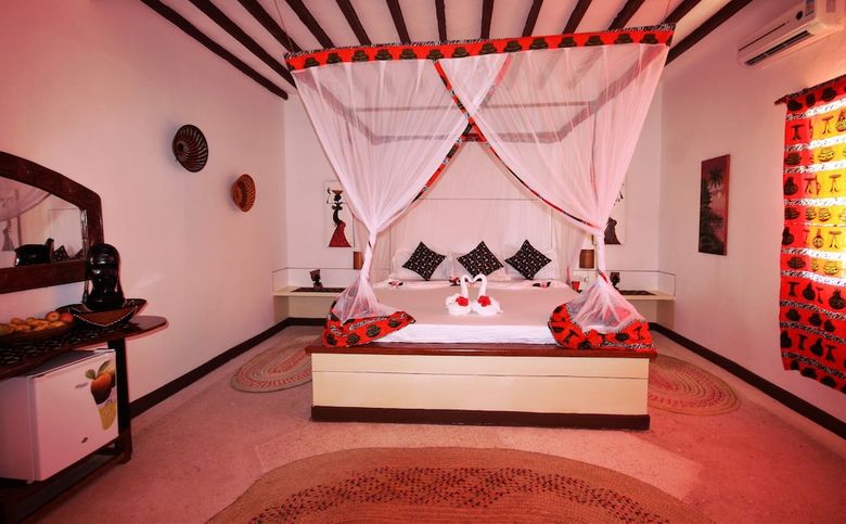 Hotel Paradise Beach Resort