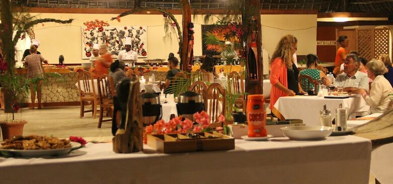Hotel Paradise Beach Resort