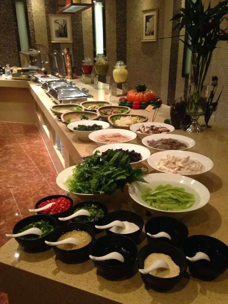 Century Sunshine Hotel - Emeishan