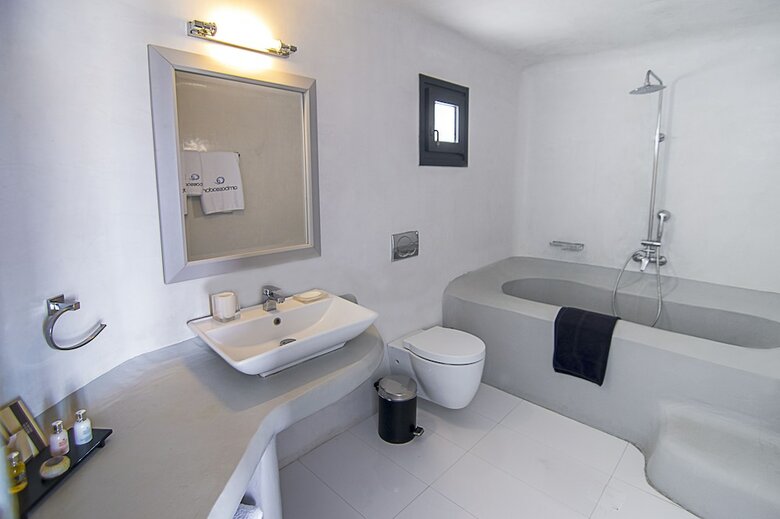 Ambassador Aegean Luxury Hotel And Suites