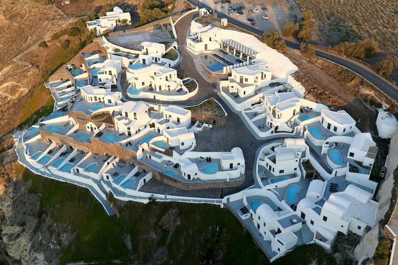 Ambassador Aegean Luxury Hotel And Suites