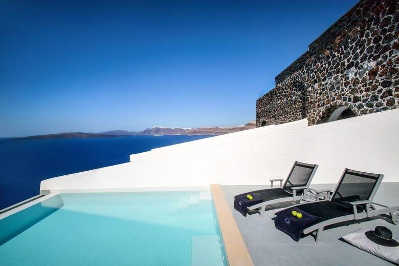 Ambassador Aegean Luxury Hotel And Suites
