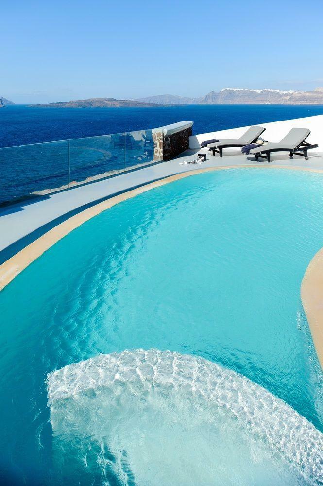 Ambassador Aegean Luxury Hotel And Suites