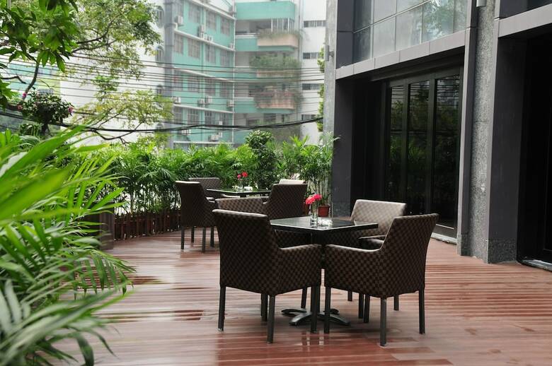 La Perle International Hotel