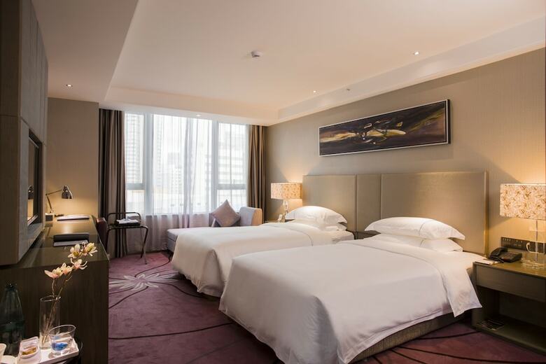 La Perle International Hotel