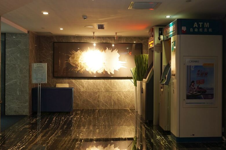 La Perle International Hotel