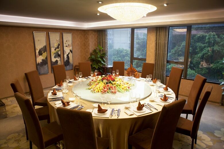 La Perle International Hotel