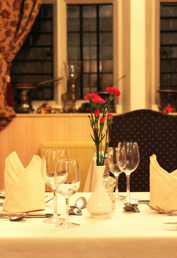 Best Western Weston Hall Hotel