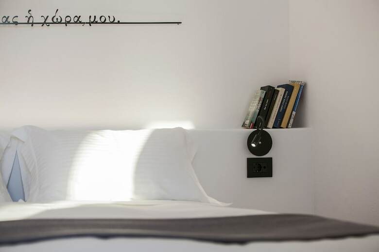 Hotel Ikies Santorini