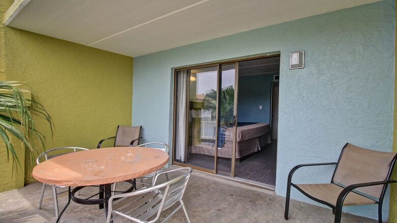 Windwater Hotel & Marina