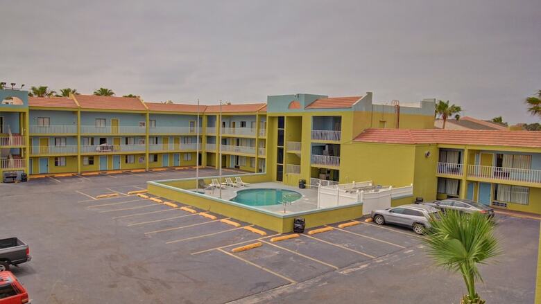 Windwater Hotel & Marina